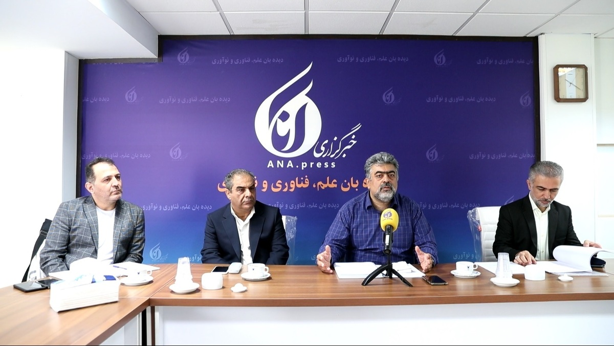 شفافیت رسانهها مانع انتشار اخبار جعلی میشود/ خودمان مرجعیت رسانهای را به خارجیها دادیم