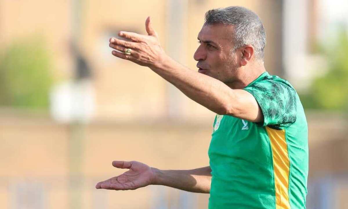 سرپرست نفت آبادان: ویسی با اطمینان خاطر به کارش ادامه میدهد هماهنگی بازیکنان خارجی زمانبر است