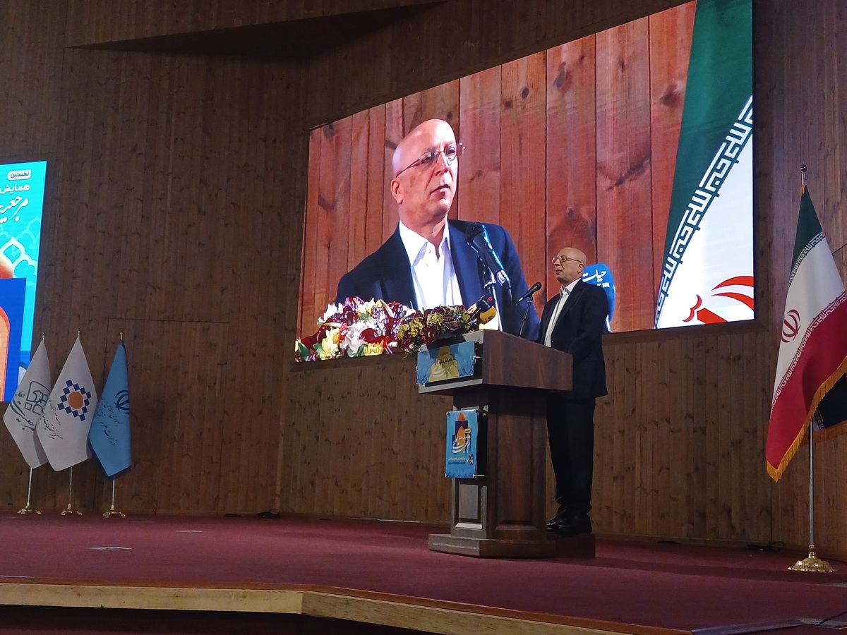 وزیر علوم: استادان انتقاد خود را به آییننامه ارتقای هیئت علمی اعلام کنند