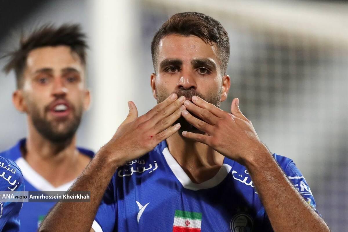 مرادمند: با ناداوری اخراج شوم و ببازیم خودم را نمیبخشم واقعاً الکی کارت قرمز گرفتم+فیلم