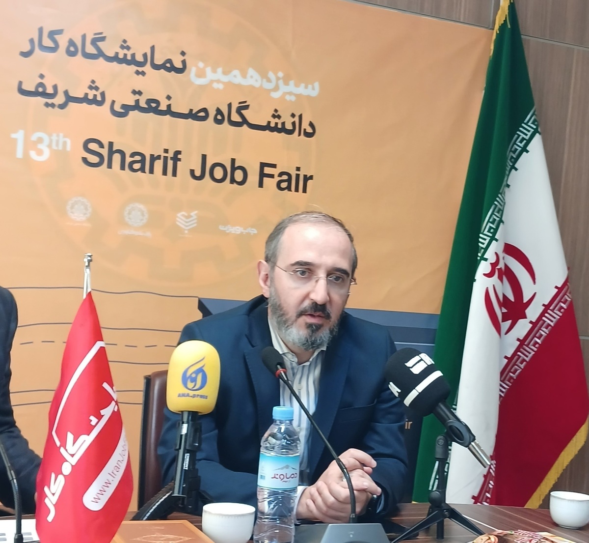 ایجاد ۸۰۰ فرصت شغلی برای دانشجویان و دانش‌آموختگان در نمایشگاه بازار کار  ثبت نام برای عموم آزاد است