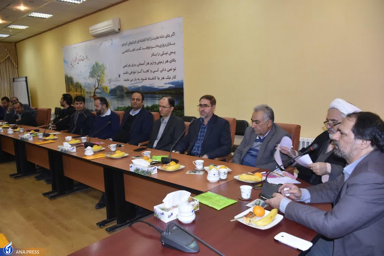 همافزایی دانشگاه آزادیها در گردهمایی ۳۰ هزار نفری جبهه علمی بسیج اساتید همافزایی دانشگاه آزادیها در گردهمایی ۳۰ هزار نفری جبهه علمی بسیج اساتید