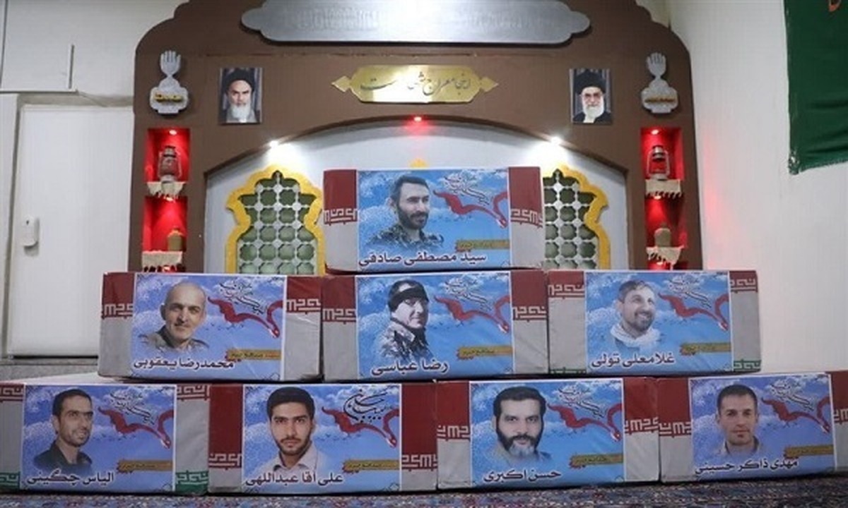 وداع اهالی تهران با ۸ شهید مدافع حرم