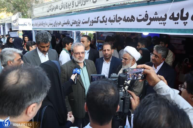 سروریمجد: پیوند دانشگاه و صنعت باید کشور را از وابستگی نجات دهد سروریمجد: پیوند دانشگاه و صنعت باید کشور را از وابستگی نجات دهد