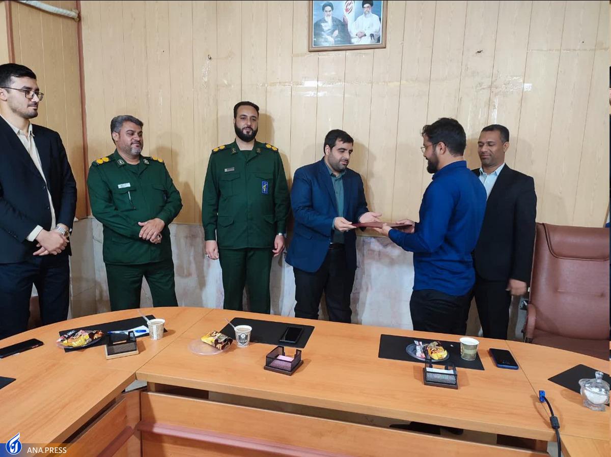 تلفیق اندیشه علمی و فعالیت جهادی عامل خودکفایی کشور است