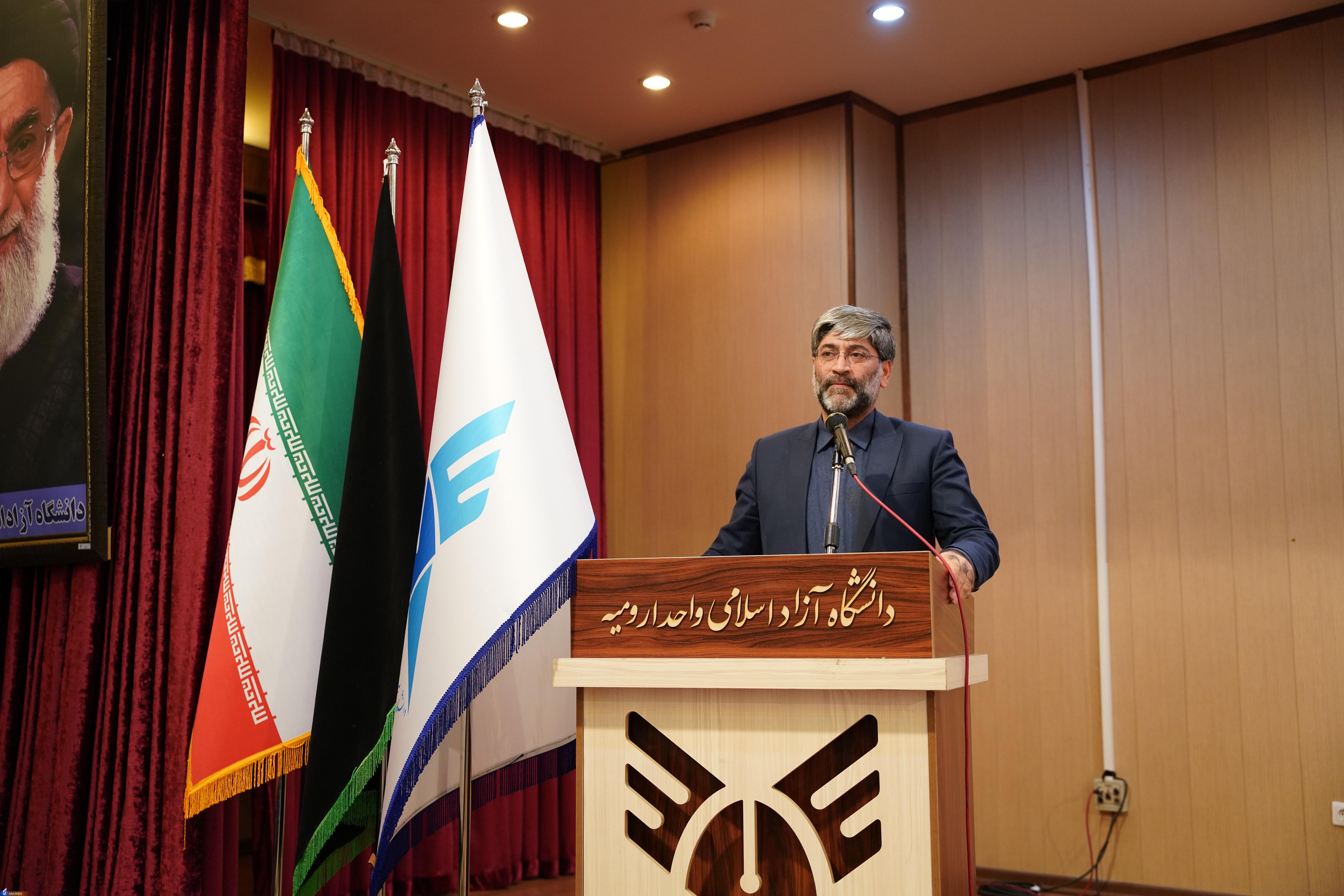 دانشجویان حس مطالبهگری خود را از دست ندهند/ بصیرتافزایی؛ رسالت امروز دانشجویان دانشجویان حس مطالبهگری خود را از دست ندهند/ بصیرتافزایی؛ رسالت امروز دانشجویان