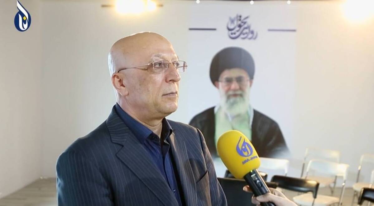 تلاش می‌کنیم ظرفیت‌های نوآوری و فناوری دانشگاه آزاد شکوفا شود