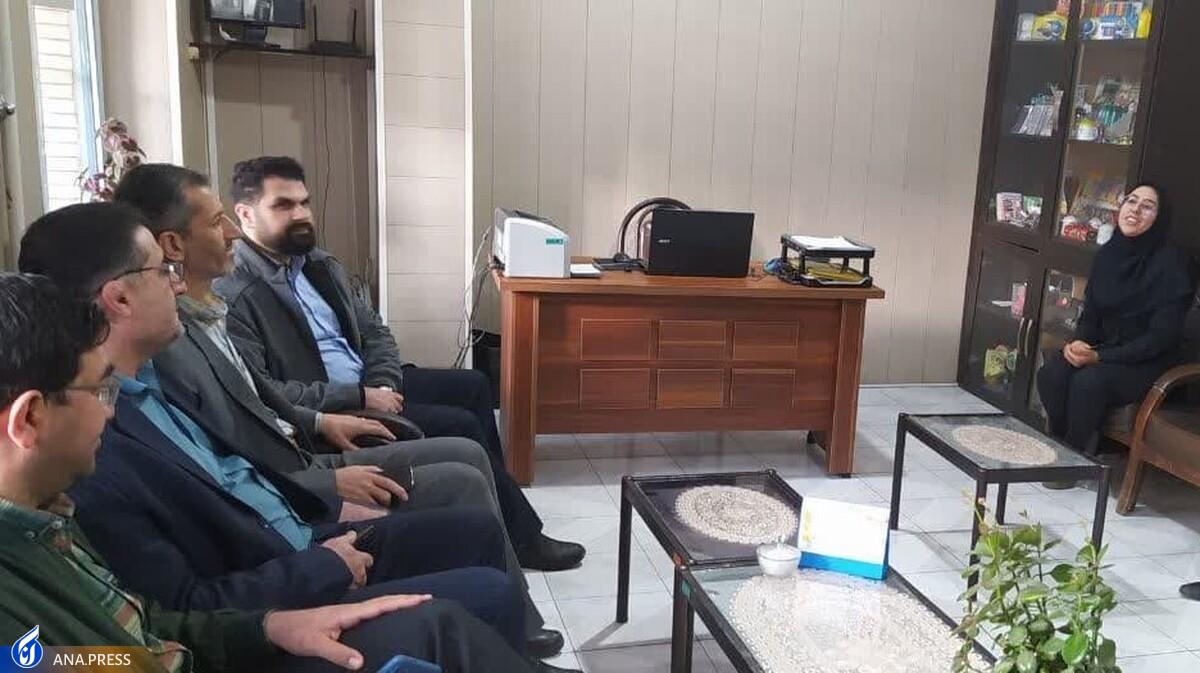 راهاندازی کارگاه محتوامحور مبتنی بر روشهای نوین برای معلمان همدانی