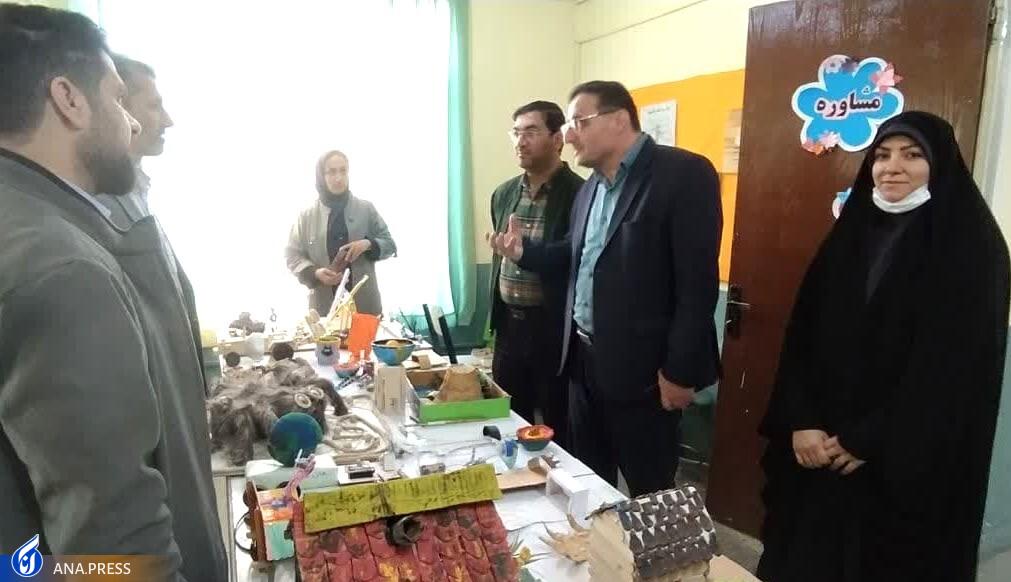 راهاندازی کارگاه محتوامحور مبتنی بر روشهای نوین برای معلمان همدانی راهاندازی کارگاه محتوامحور مبتنی بر روشهای نوین برای معلمان همدانی