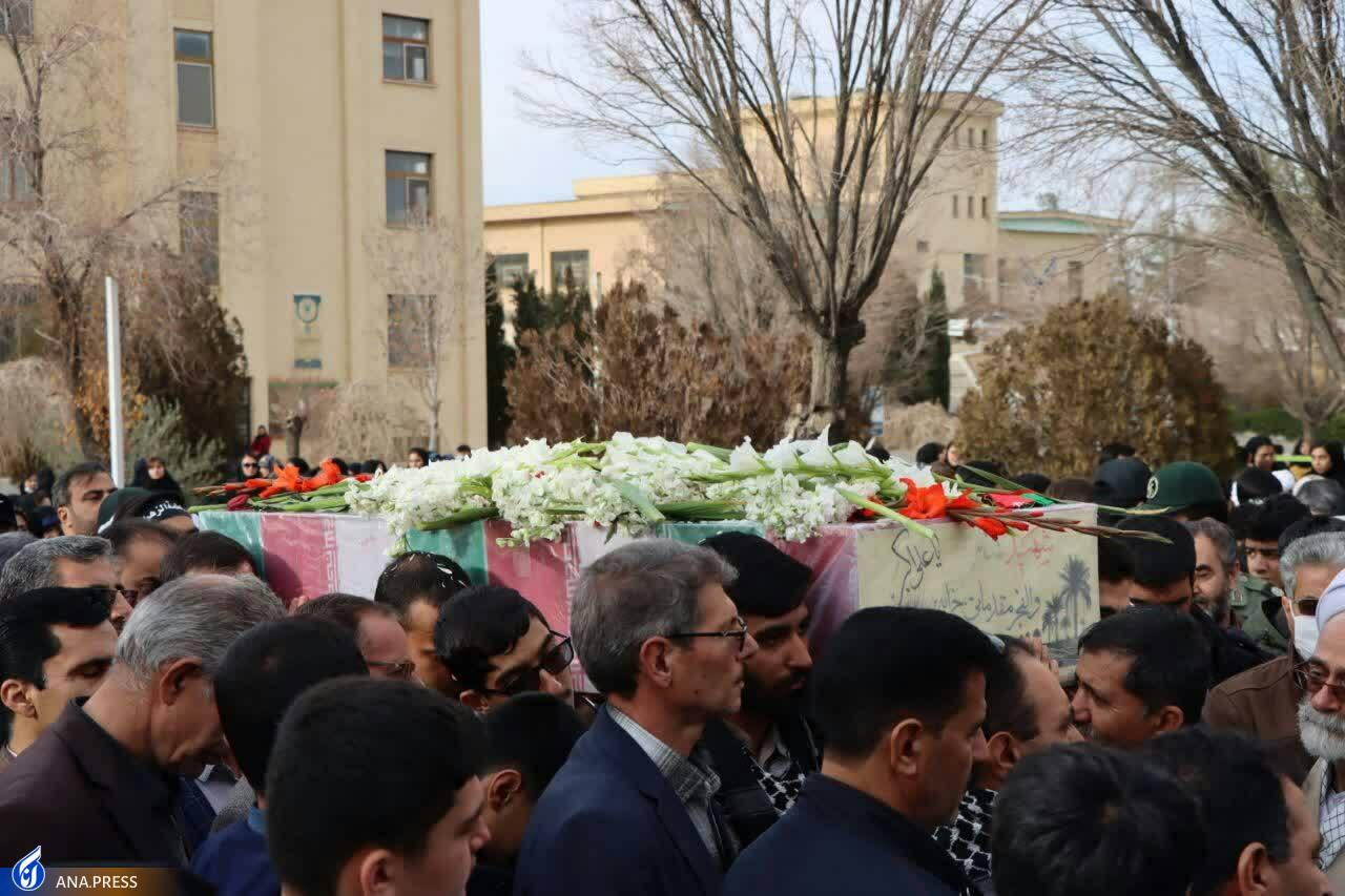 فیلم | میزبانی دانشگاه آزاد اسلامی از شهدای گمنام