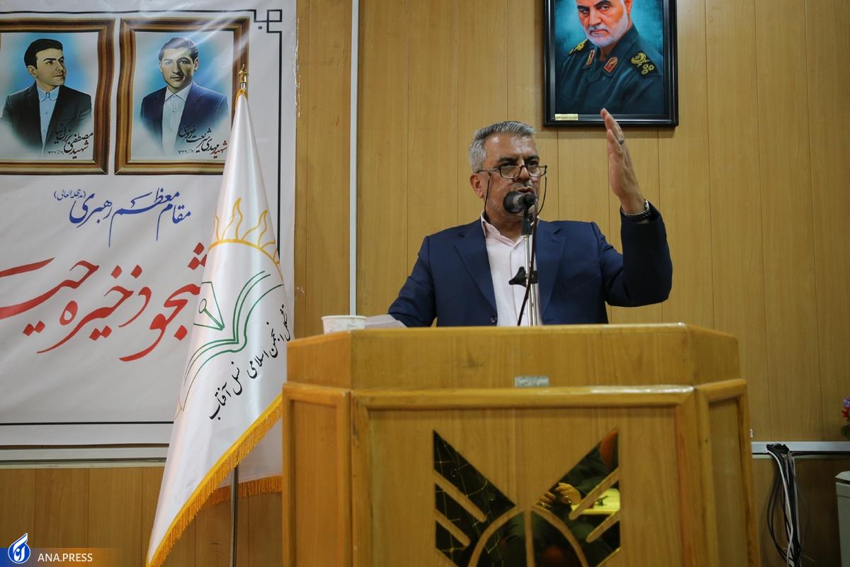 کلانتری: دستاورد دانشگاهها باید نخبگانی مانند شهید چمران باشد