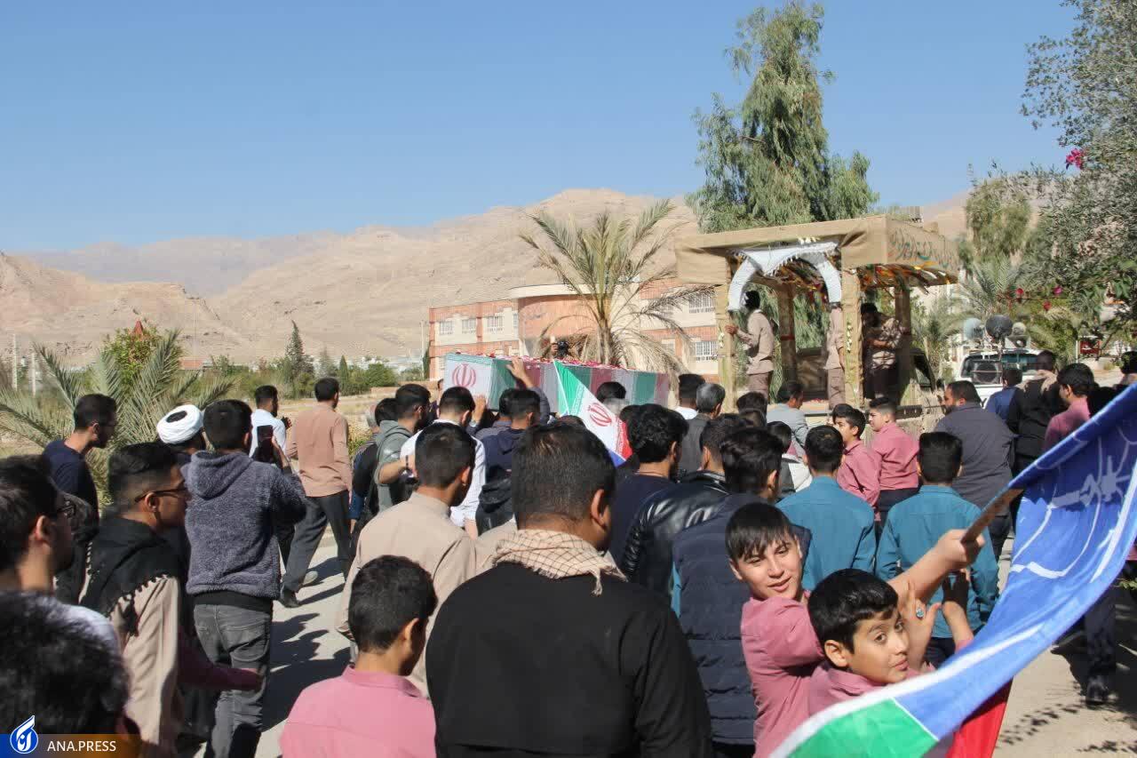فیلم | میزبانی دانشگاه آزاد اسلامی از شهدای گمنام
