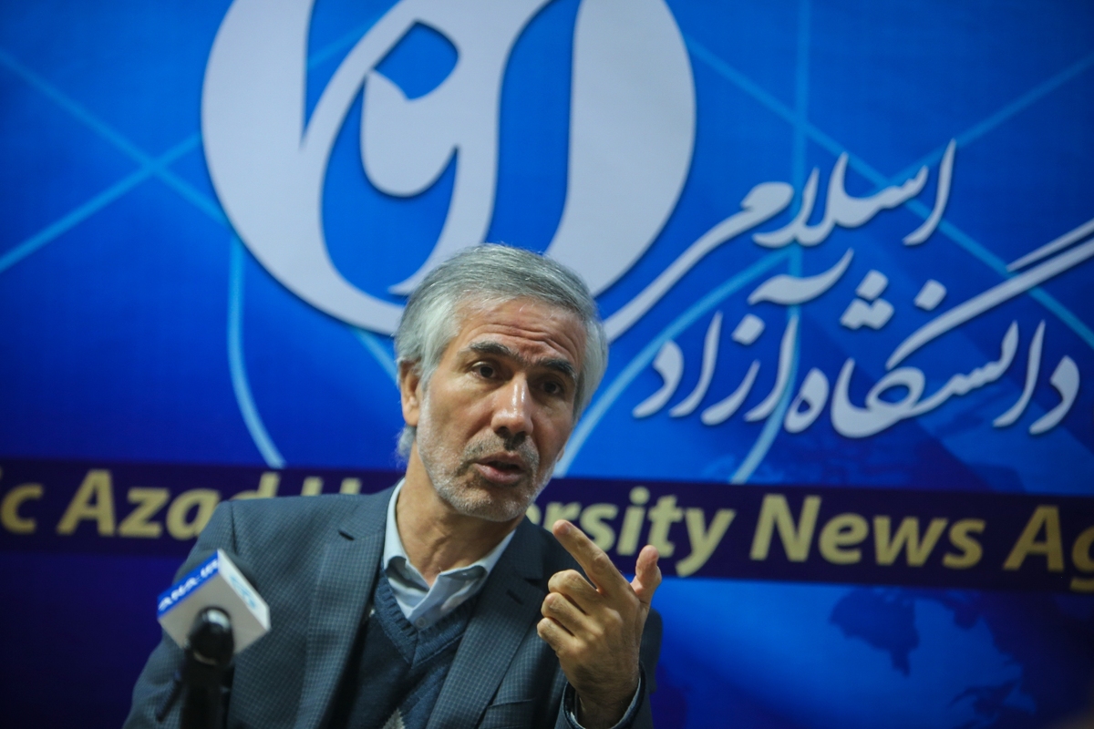 اسماعیلی: شعر فاطمی، مظلوم دیروز و امروز تاریخ است/قلههای ادبی که شعر فاطمی گفتند