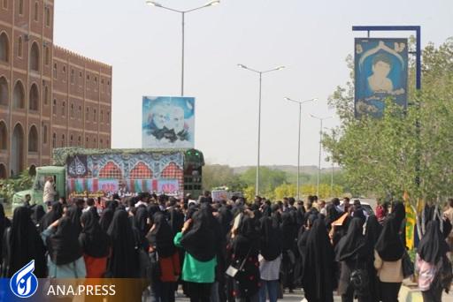 واحدهای دانشگاه آزاد اسلامی عطر فاطمی گرفت/ عطر «ایثار و شهادت» در آسمان دانشگاه‌ها و قیام دانشجویان به احترام لاله‌های گلگلون‌کفن