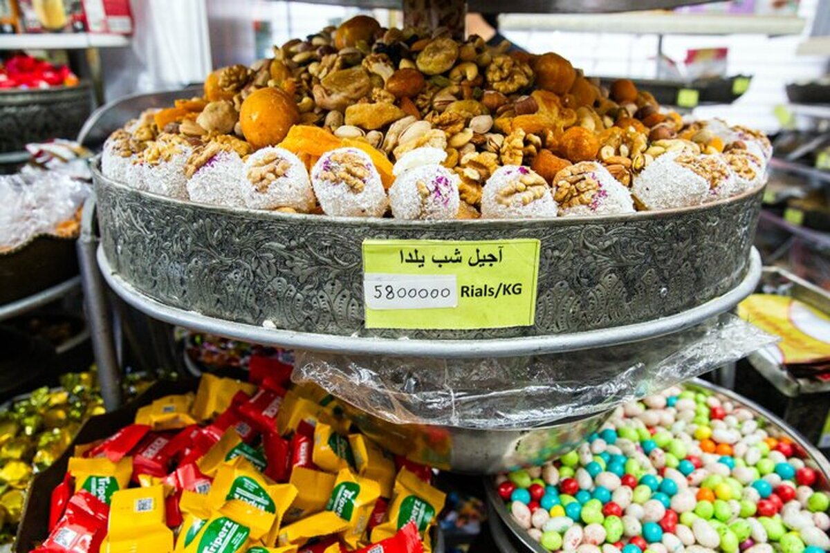 پلمب آجیل‌فروشی معروف تهران به دستور تعزیرات