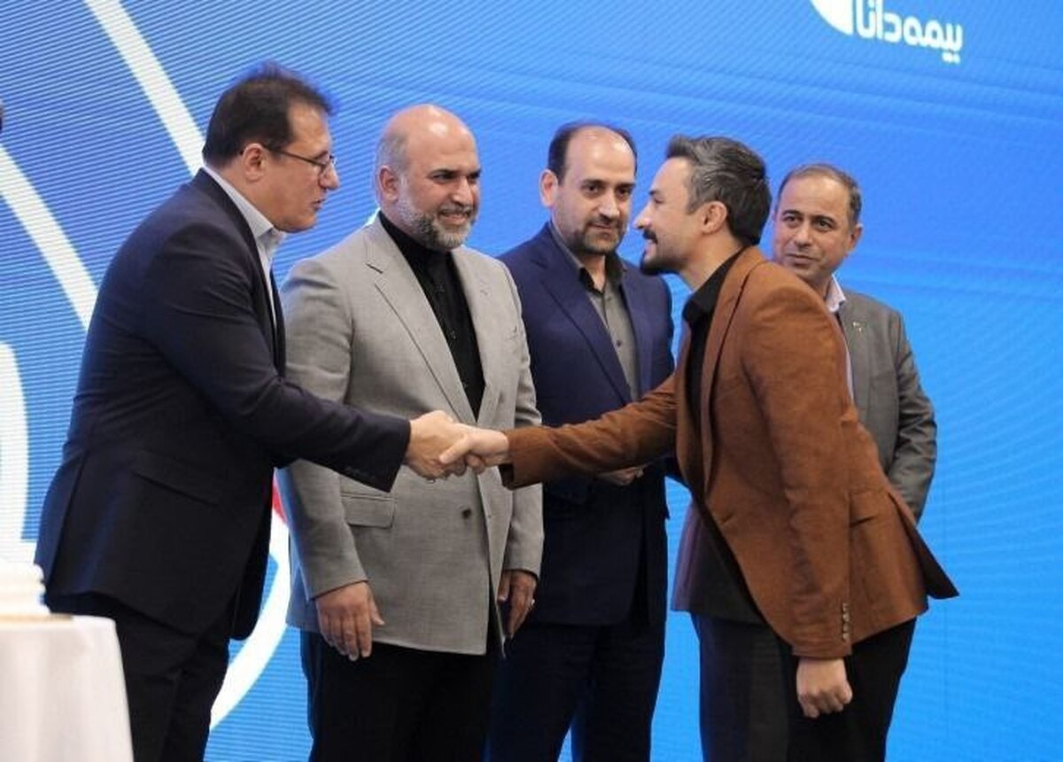 با پیگیری صندوق هنر صدای مصطفی راغب خواننده کشور بیمه شد