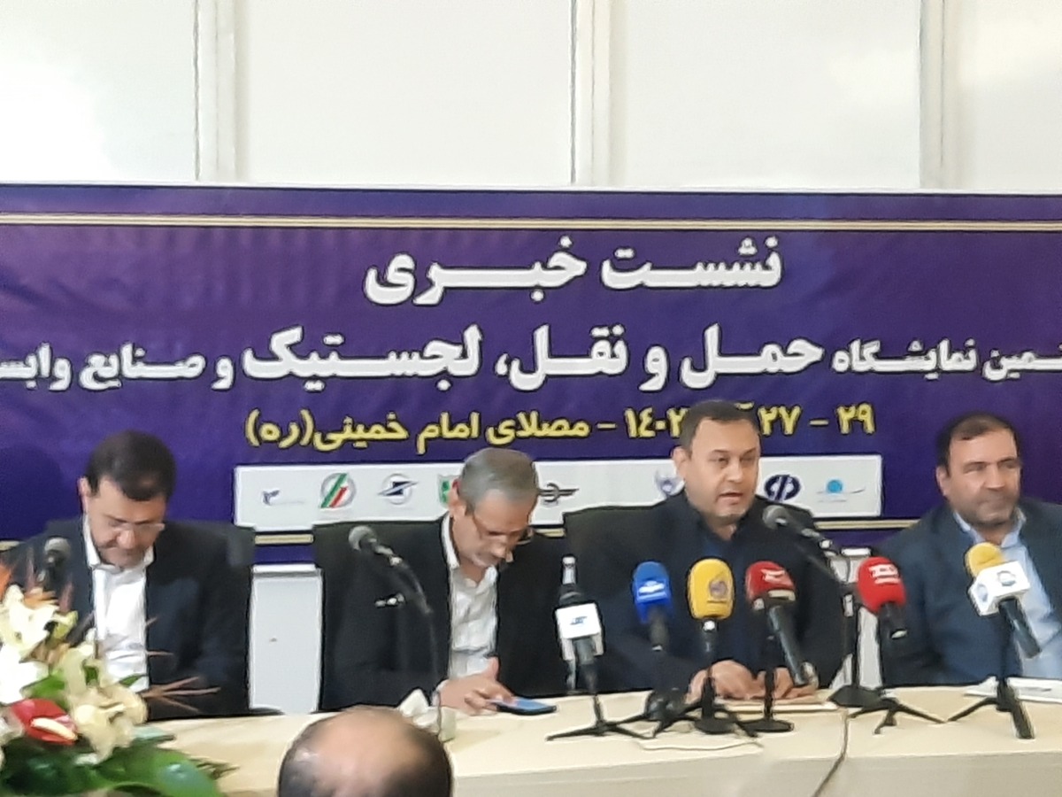 از خرید هواپیمای شخصی تا وضعیت فرودگاههای کشور
