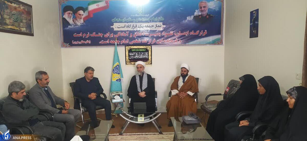 توسعه پرشتاب علم و فناوری با تبادل تجربیات حوزه و دانشگاه