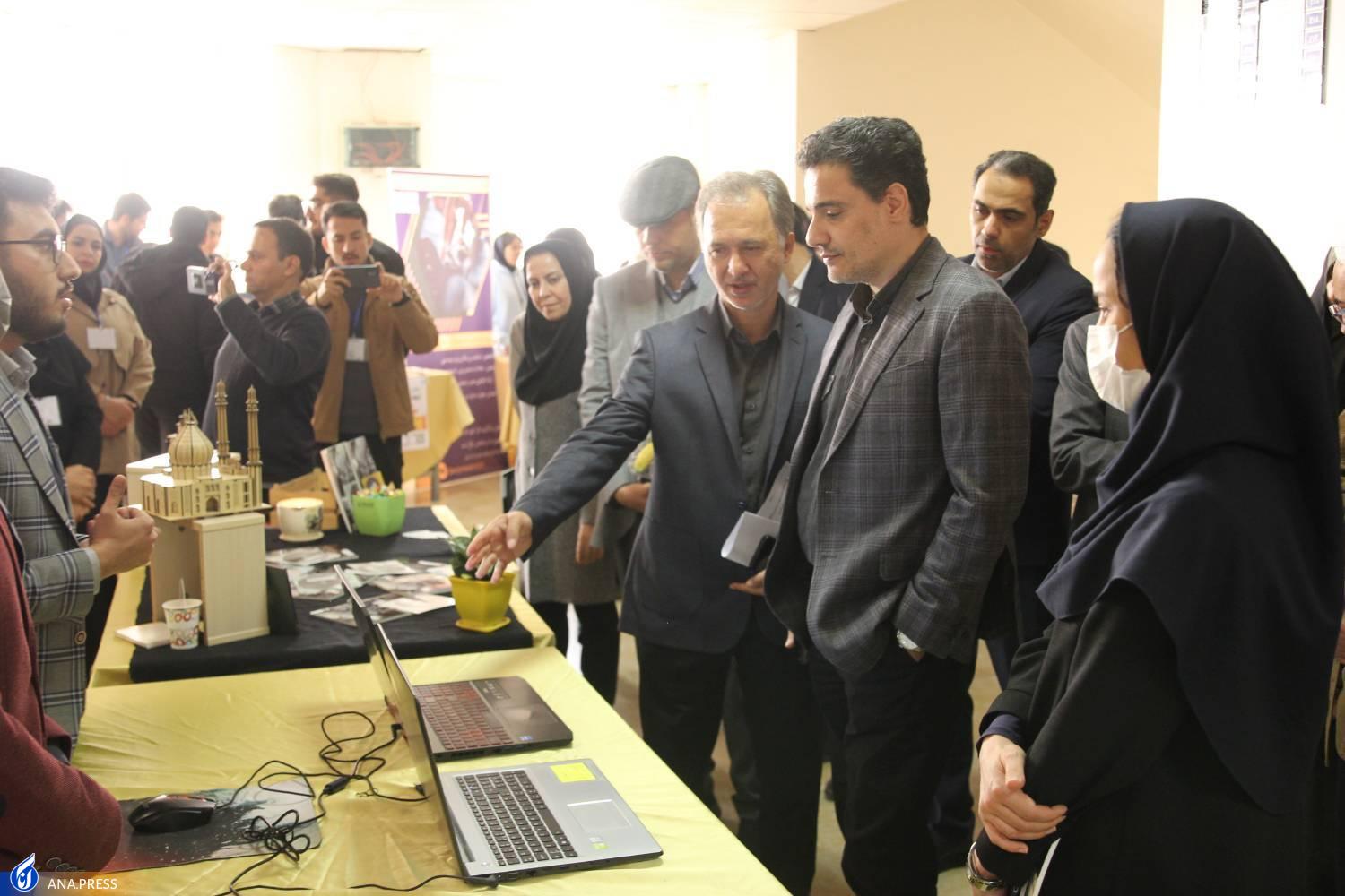 برگزیدگان حوزه پژوهش و فناوری دانشگاه آزاد تهران شمال تجلیل شدند برگزیدگان حوزه پژوهش و فناوری دانشگاه آزاد تهران شمال تجلیل شدند