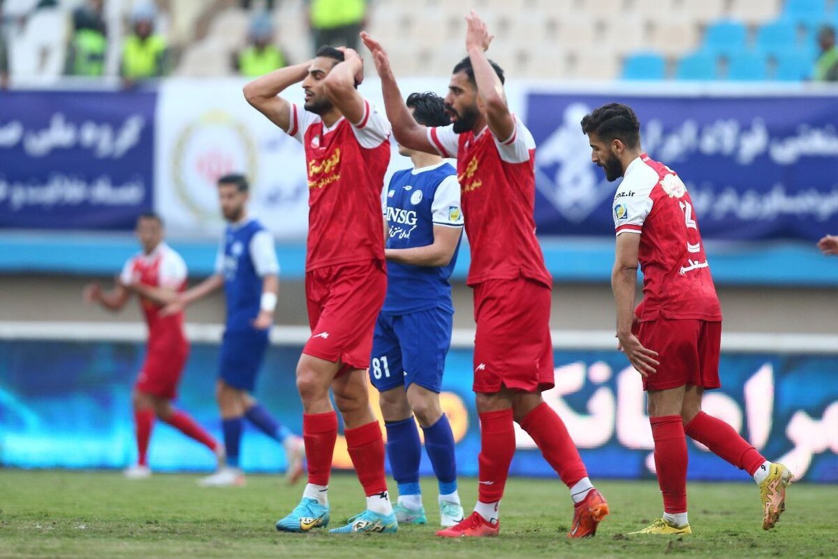 کلهر: مشکلات پرسپولیس از حواشی ورود النصر و رونالدو شروع شد از برانکو هم حمایت شد تا نتیجه گرفت