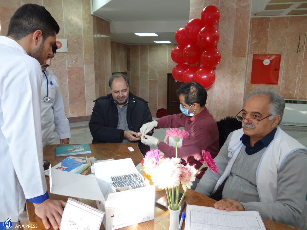 لزوم فرهنگ&zwnj;سازی برای تغییر رفتار با مبتلایان به بیماری &laquo;ایدز&raquo;