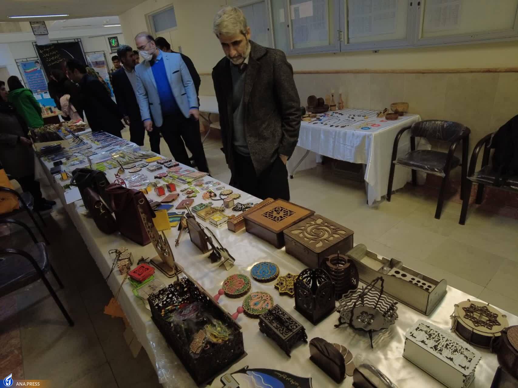 بررسی فنون مناظره در کرسی&zwnj;های آزاداندیشی و مقابله با چالش هراس و گفت&zwnj;و&zwnj;گو