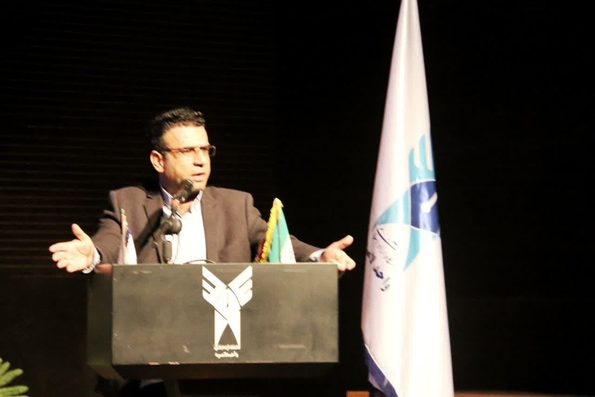 افزایش توان علمی، فرهنگی و پژوهشی دانشجویان با نگاه مطالبهگری