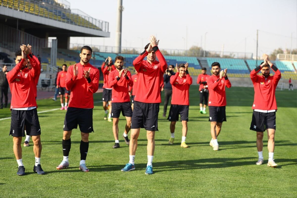 مهاجم پرسپولیس به بازی با النصر می‌رسد؟