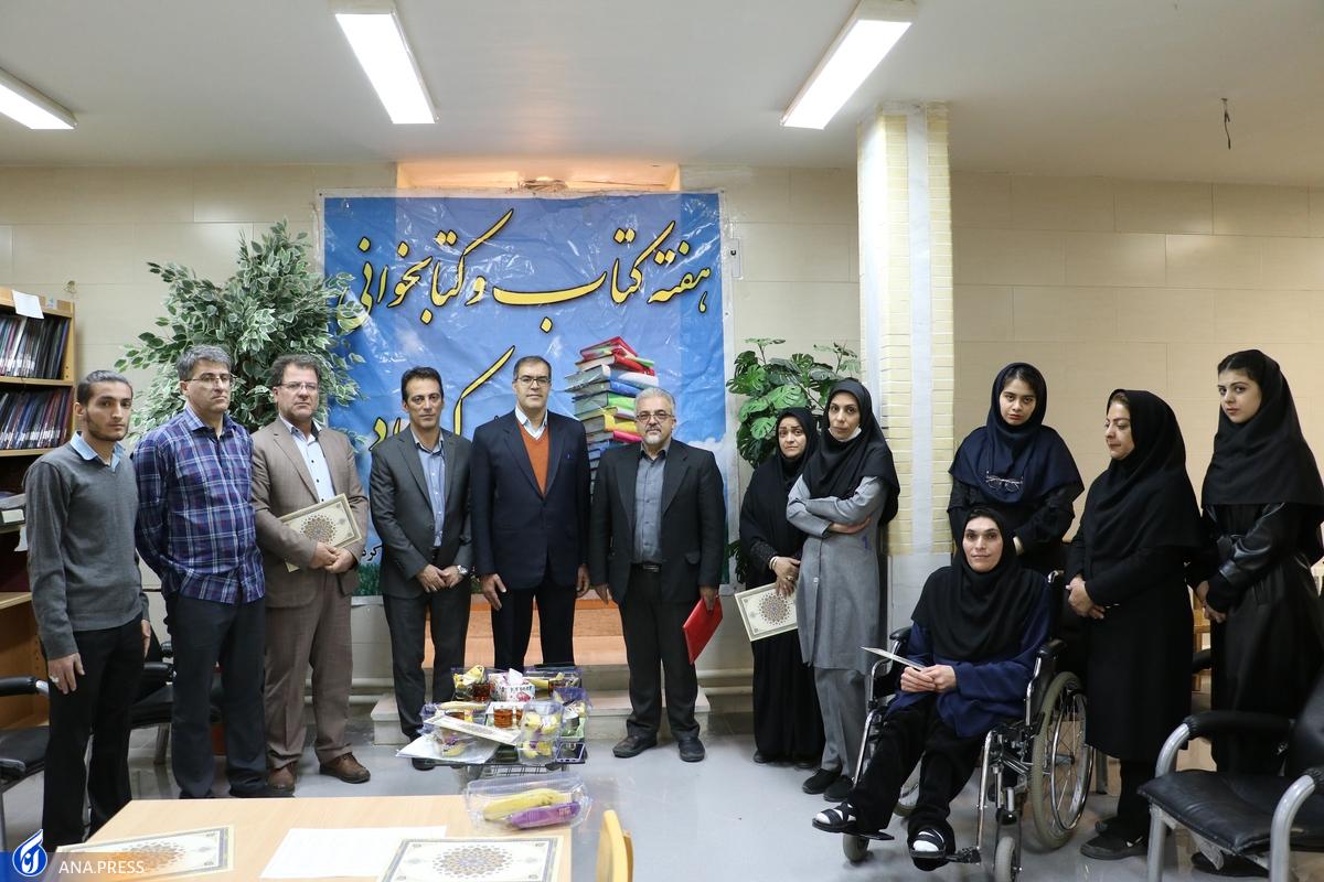 کتاب موجب بالندگی و شکوفایی استعدادهای جویندگان علم میشود