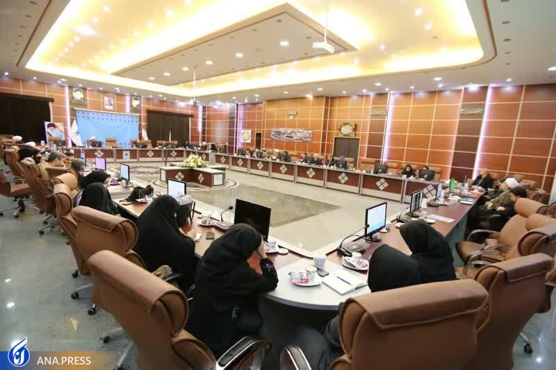 رابطه تربیتی مؤثر استاد با دانشجو مهمترین کار فرهنگی در دانشگاههاست رابطه تربیتی مؤثر استاد با دانشجو مهمترین کار فرهنگی در دانشگاههاست