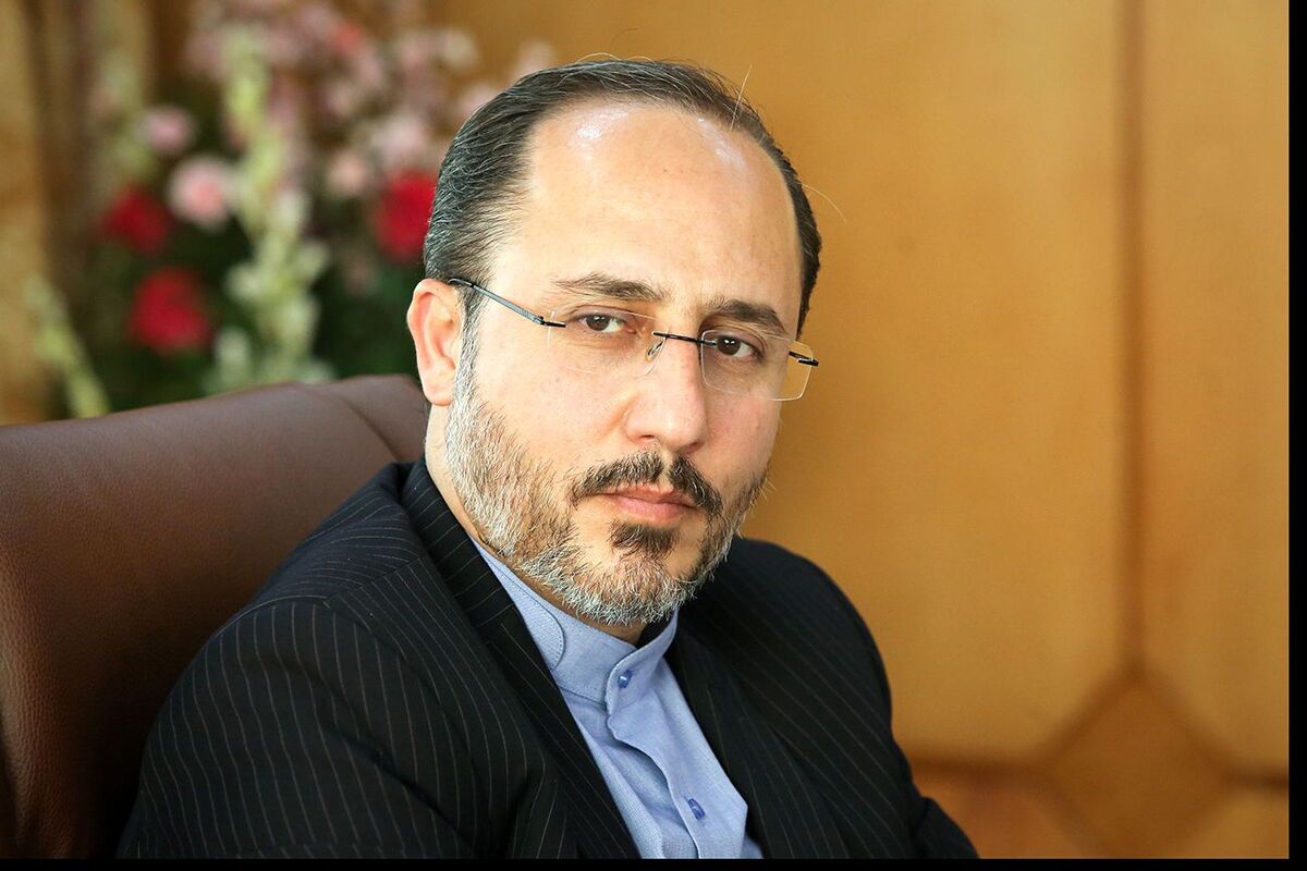 رئیس شورای اطلاعرسانی دولت: آقای روحانی، با مردم صادق باشید!
