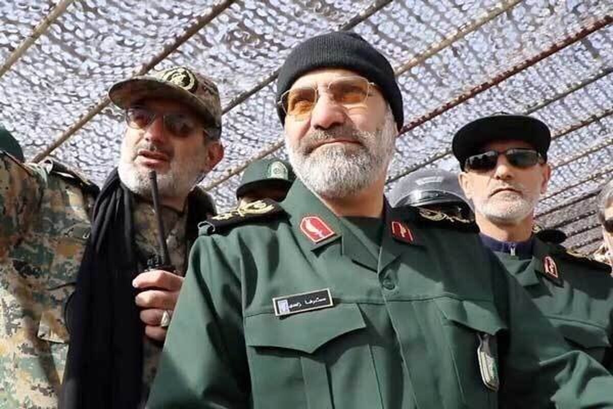 پیکر سردار شهید «زاهدی» در جوار شهید «حاج حسین خرازی» به خاک سپرده میشود