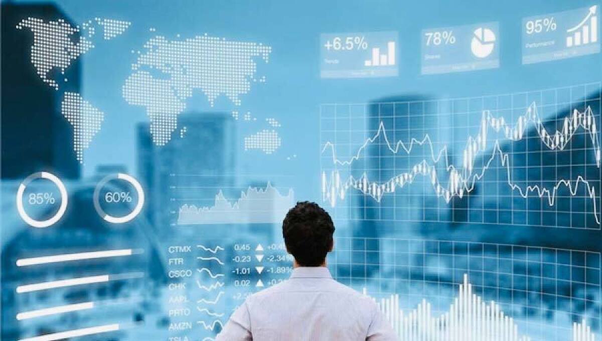 فرصتها و چالشهای بازار سرمایه ۱۴۰۳