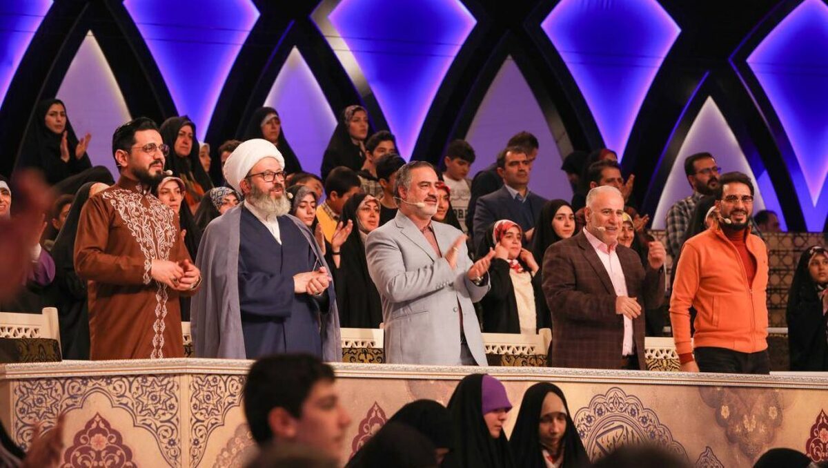 «محفل» و کامیابی رسانه‌ای در غبارزدایی از سیمای کتاب خدا  وقتی استعدادهای بزرگ قرآنی در قاب کوچک می‌درخشند