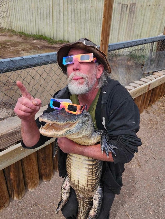 تصاویری از خورشیدگرفتگی بیستم فروردین تصاویری از خورشیدگرفتگی بیستم فروردین