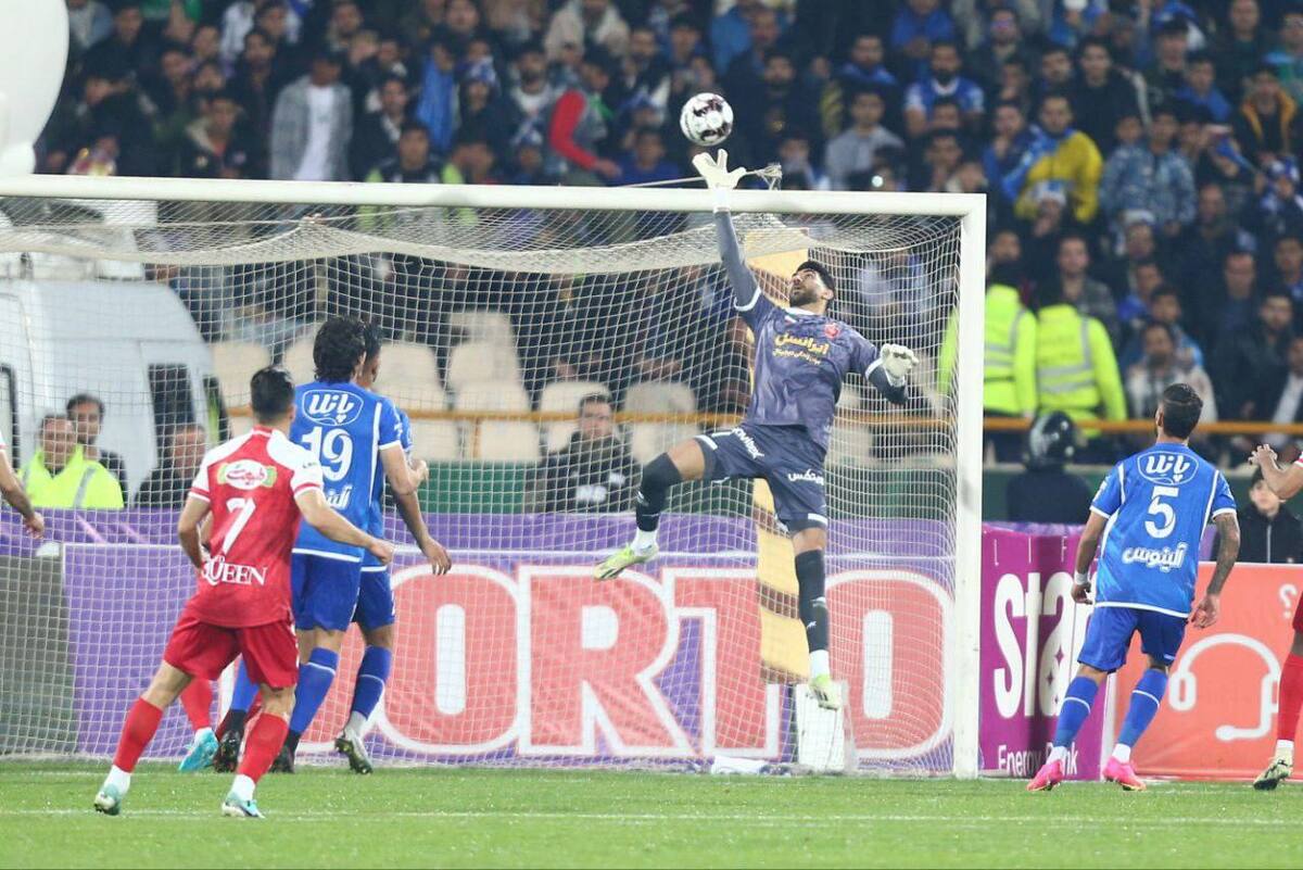 اعلام شرایط واگذاری سهام استقلال و پرسپولیس در فرابورس