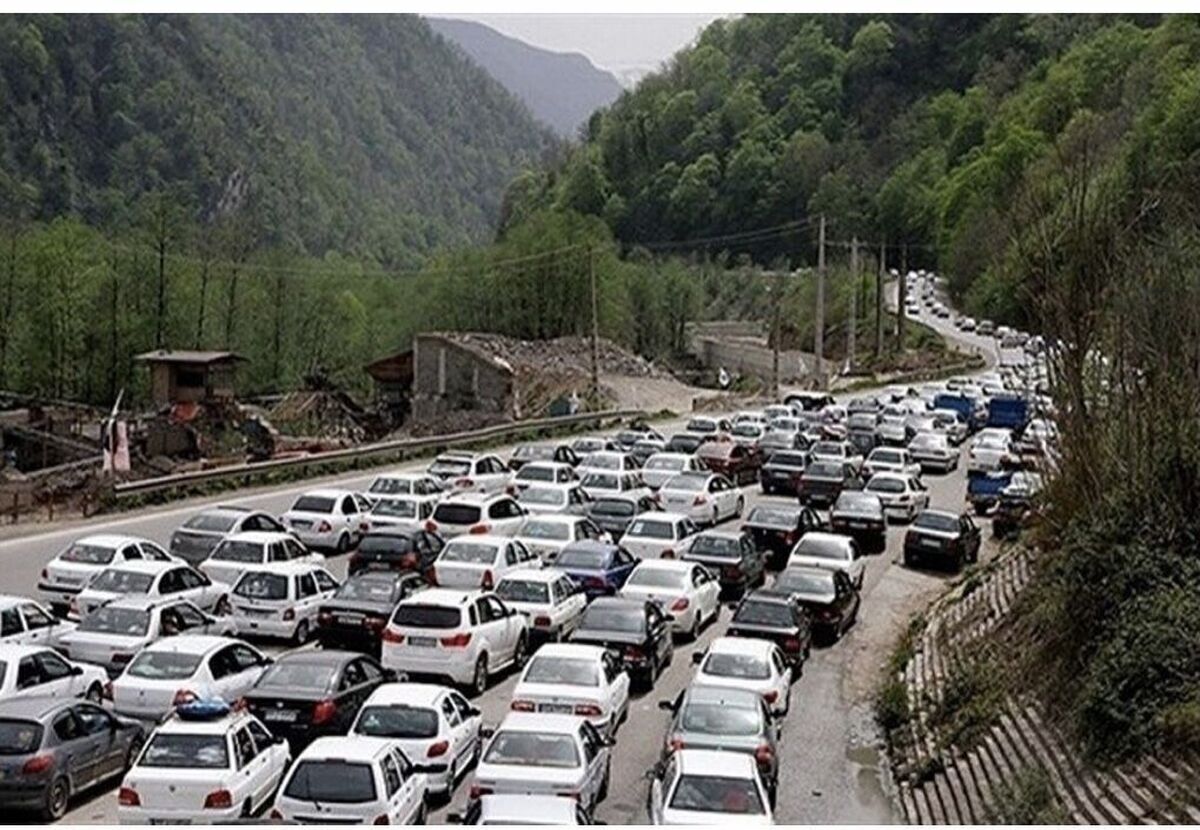 ترافیک سنگین جاده چالوس و آزادراه تهران - شمال هر دو محور یکطرفه شد