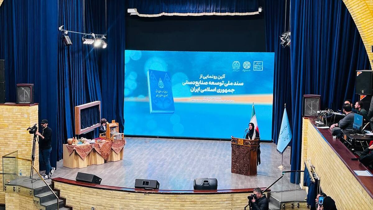 صنایع دستی شاه کلید میراث فرهنگی است/ ۴ کارگروه عملیاتی سند توسعه صنایع دستی تشکیل شد
