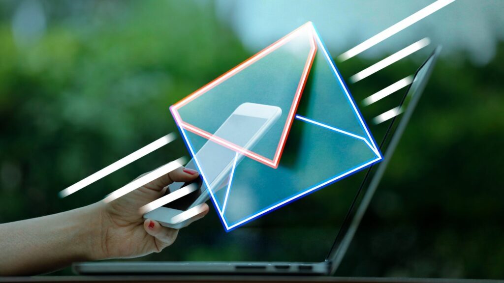 پست الکترونیک از شبکه جهانی اینترنت دیرینه&zwnj;تر است!