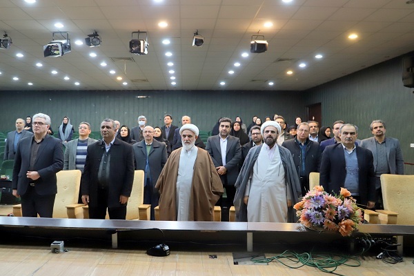 منصوری: مشارکت عمومی نقش کلیدی در افزایش اثربخشی و کارآمدی تحقیقات در علوم پزشکی دارد منصوری: مشارکت عمومی نقش کلیدی در افزایش اثربخشی و کارآمدی تحقیقات در علوم پزشکی دارد