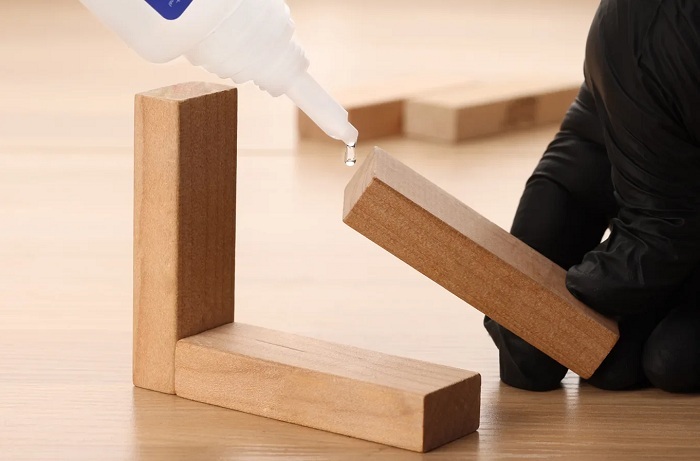 معروفترین چسب دنیا؛ حاصل یک اتفاق غیرمنتظره| مادهای که دوبار کشف شد معروفترین چسب دنیا؛ حاصل یک اتفاق غیرمنتظره| مادهای که دوبار کشف شد