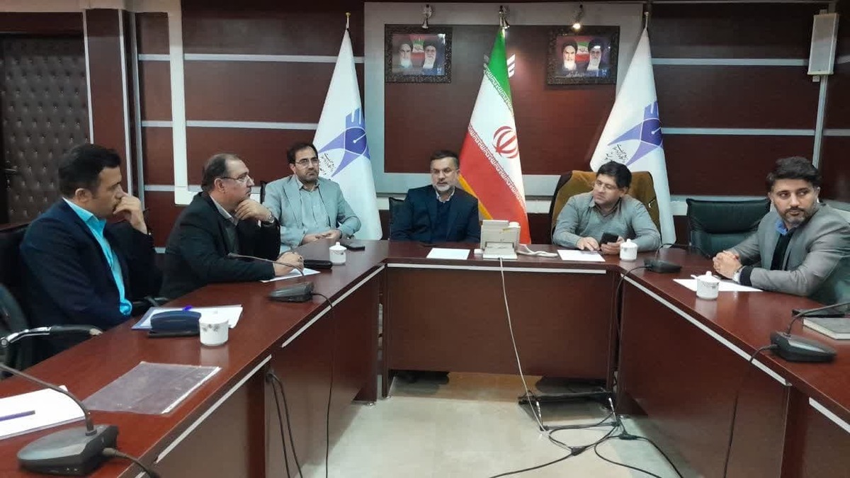 تبادل نظر درباره پروژه ۲۰۰۸ واحدی مسکن کارکنان دانشگاه آزاد در پرند؛ طرح اولیه به نمایش درآمد