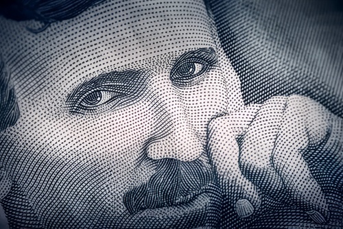 ۱۰ عادت عجیب و غریب نیکولا تسلا! ۱۰ عادت عجیب و غریب نیکولا تسلا!