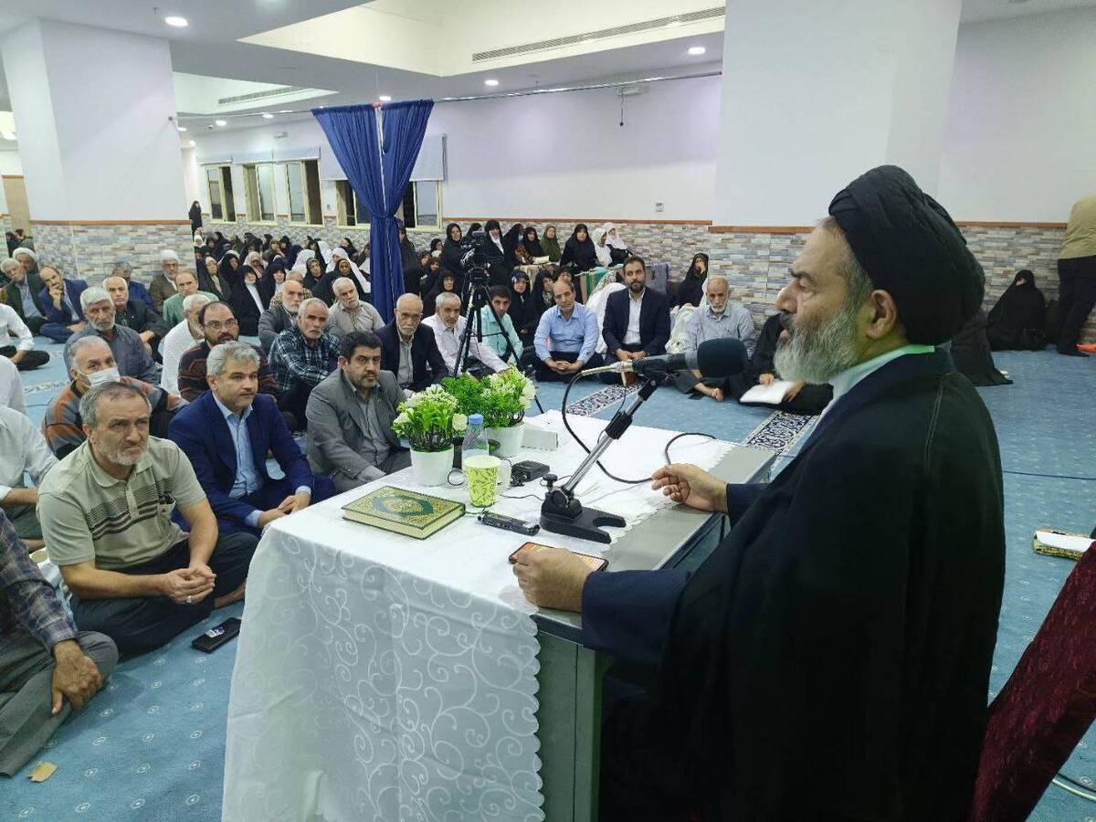 معضل تأخیر پروازهای عمره حل شود