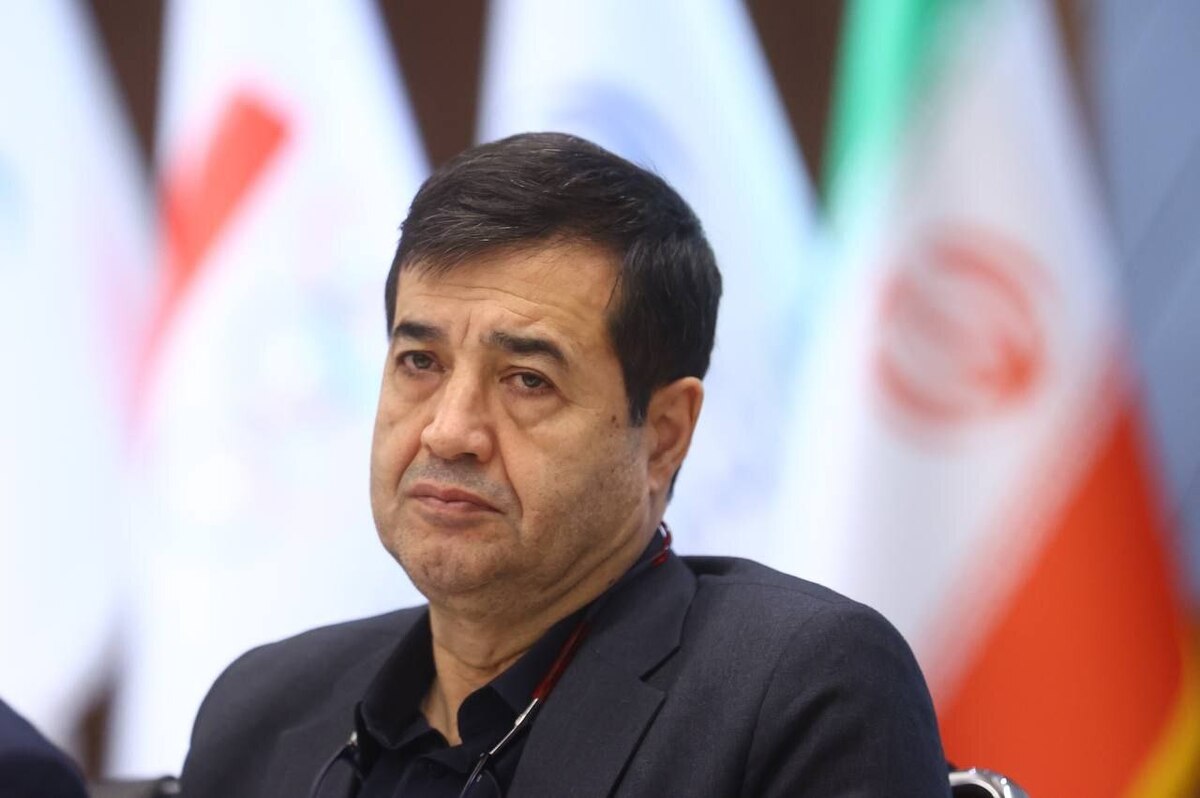 دنیامالی: استخر آزادی فقط مشکل سقف ندارد مجموعههای آزادی، انقلاب، شیرودی و کشوری برای وزارت ورزش است+فیلم