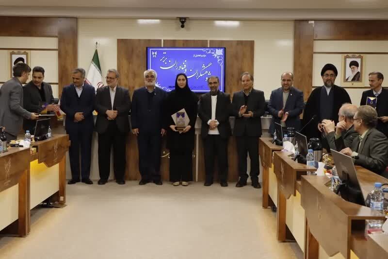 معرفی پژوهشگران و فناوران برتر سال ۱۴۰۳ دانشگاه آزاد خراسانرضوی + اسامی معرفی پژوهشگران و فناوران برتر سال ۱۴۰۳ دانشگاه آزاد خراسانرضوی + اسامی