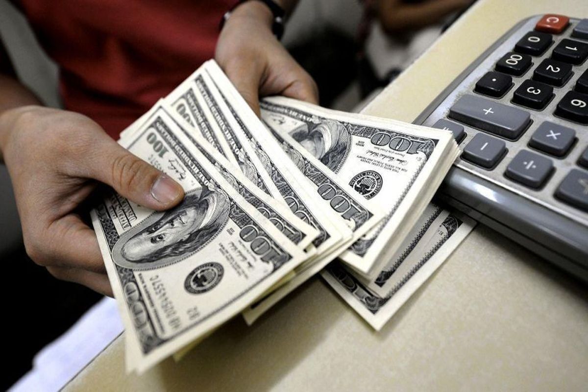 پیام تعطیلی ارز نیمایی برای تورم چیست/ قیمت ارز در سیستم رسمی کشور یکسان میشود؟!