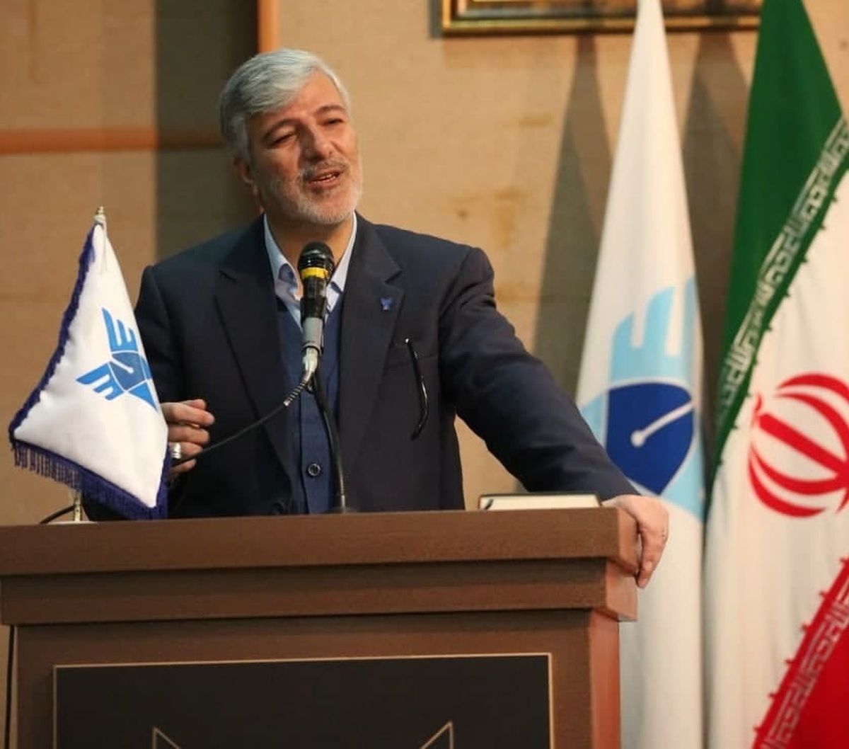 لزوم تفکر همزیستی دانشگاه با جامعه و صنعت
