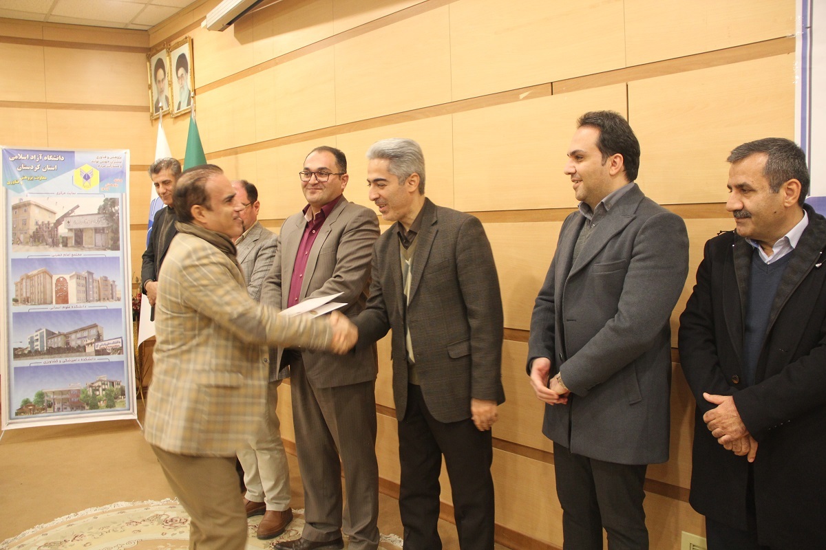 تولید علم باید منجر به ایجاد رفاه و توسعه شود تولید علم باید منجر به ایجاد رفاه و توسعه شود