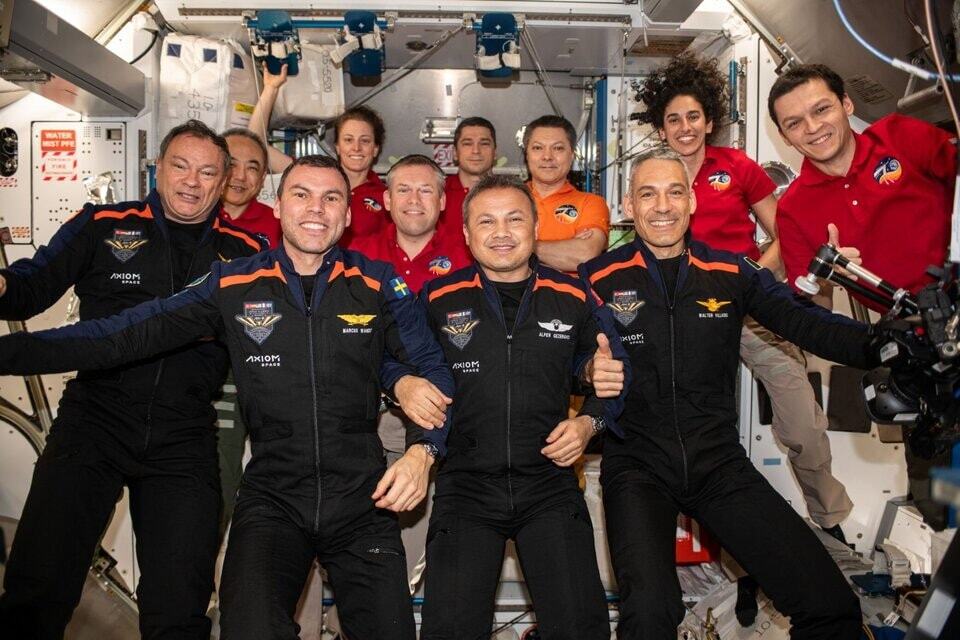 زیردریاییها در خدمت اکتشافات فضایی زیردریاییها در خدمت اکتشافات فضایی